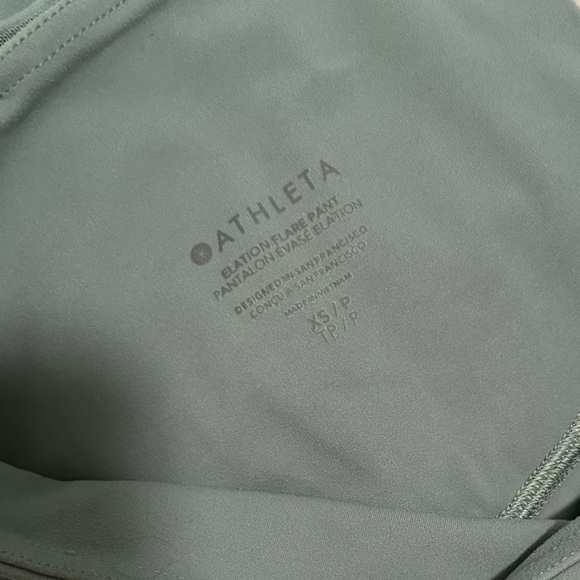 Athleta Elation Ultra Flare Stretchy Yoga Athleisure Pants in Minimalist Gray XS - Picture 9 of 12